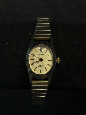 Nelsonic Diamond Quartz Watch Japan Movt Stretch Band